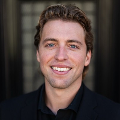 Jonah Pennington portrait